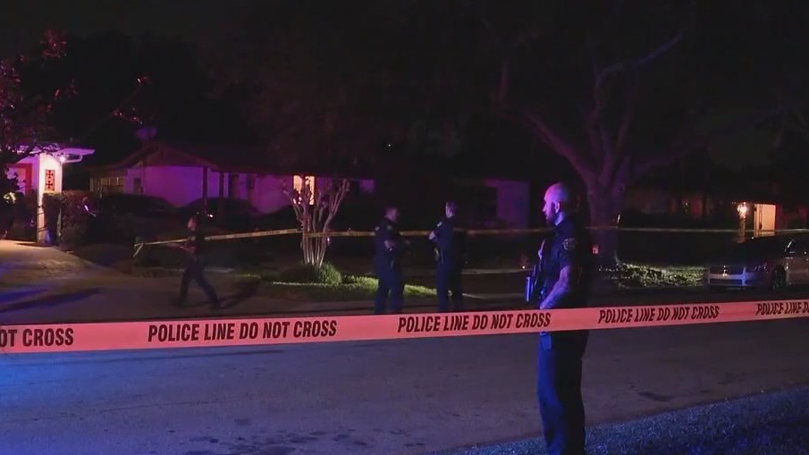 Orlando police swarm neighborhood to investigate shooting call